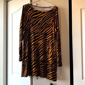 Smash and Tess dress